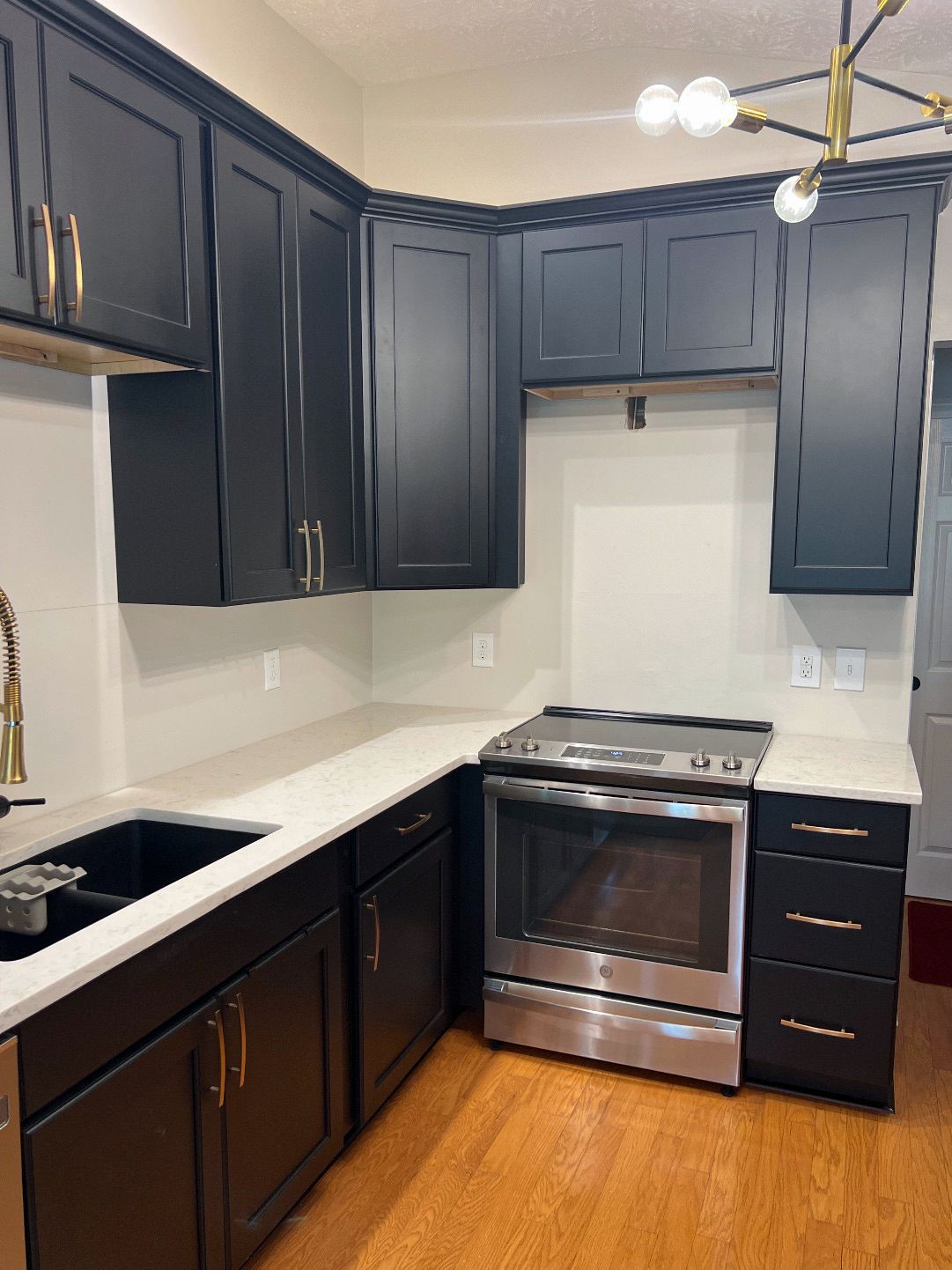 Cincinnati Cabinets - Kitchen Cabinets - 01/31/2025