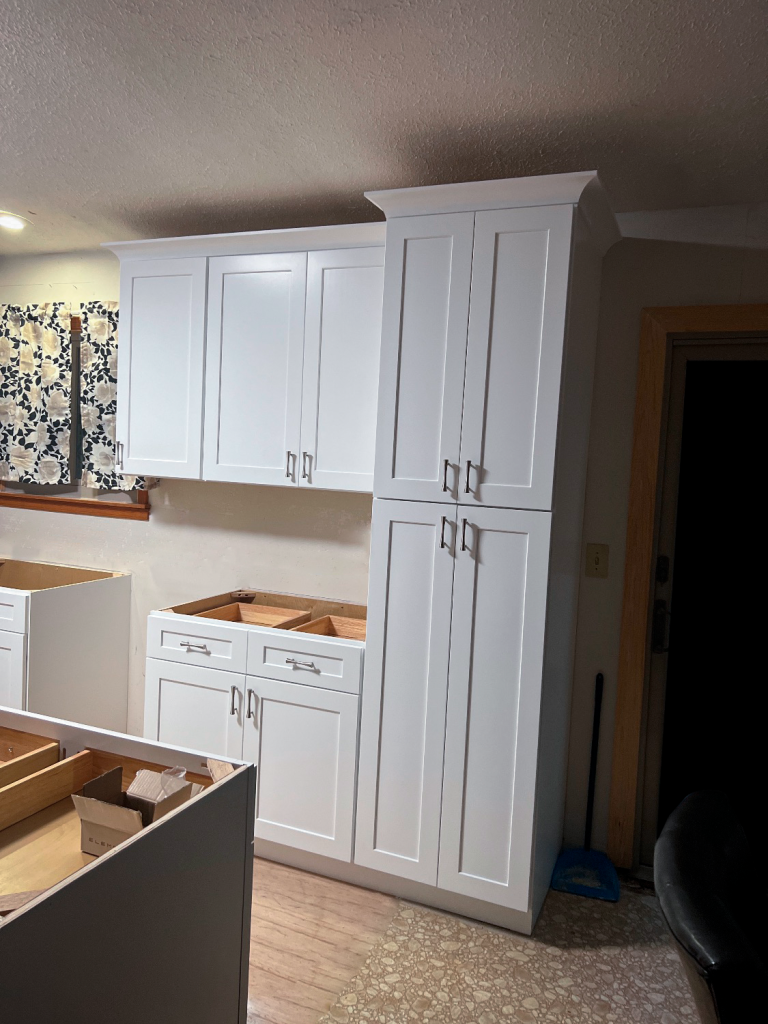 Cincinnati Cabinets - Kitchen Cabinets - 01/31/2025